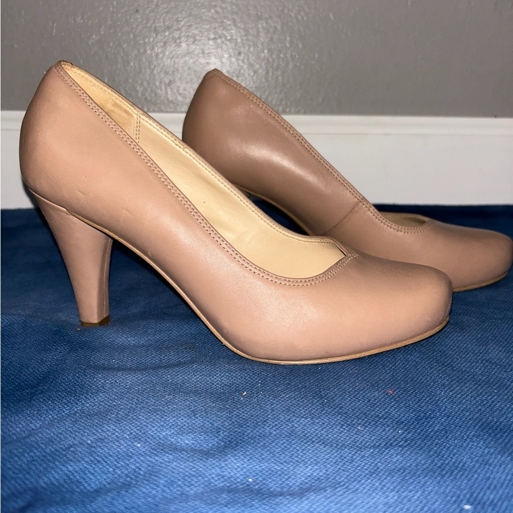 Clarks Comfort Plus Nude Heels